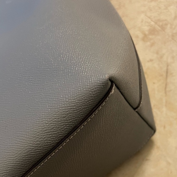 Coach Light Gray Leather Tote Bag💗 - Picture 8 of 11